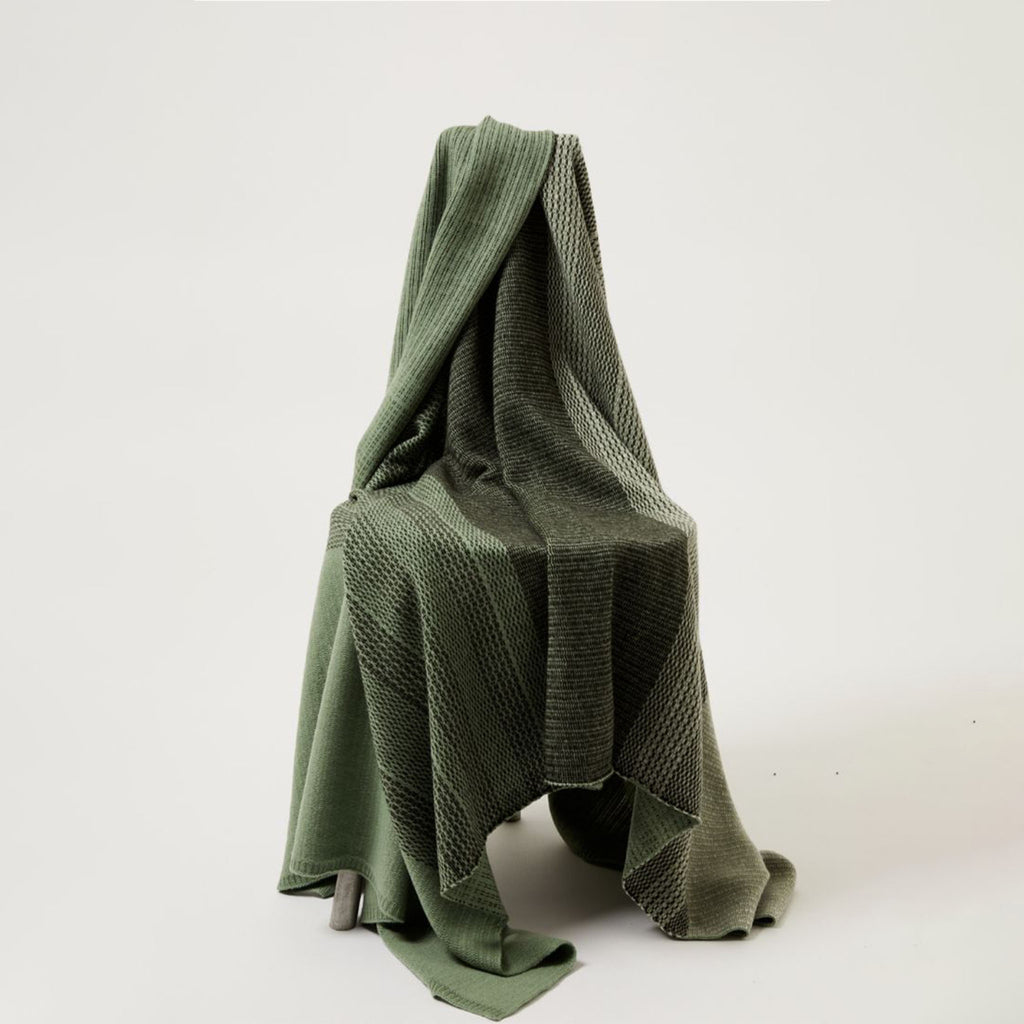 Hesta Throw Sage/Forest