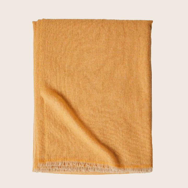 Esra Throw 57"X78" / Gold