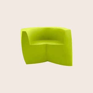 Gehry Easy Chair Magenta - hover