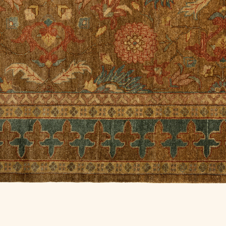 Gold Traditional Wool Rug - 11'7" x 18'1"