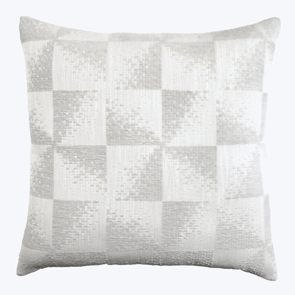 Checkmate Indoor/Outdoor Pillow, Shell 21"x21"x5"