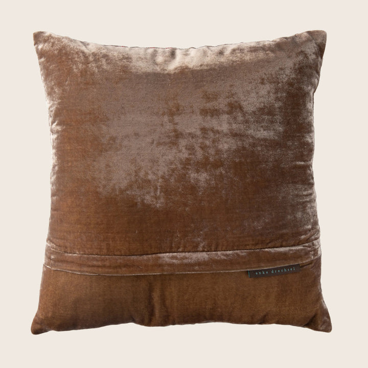 New Georgia Pillow Sacher / 16" x 16"
