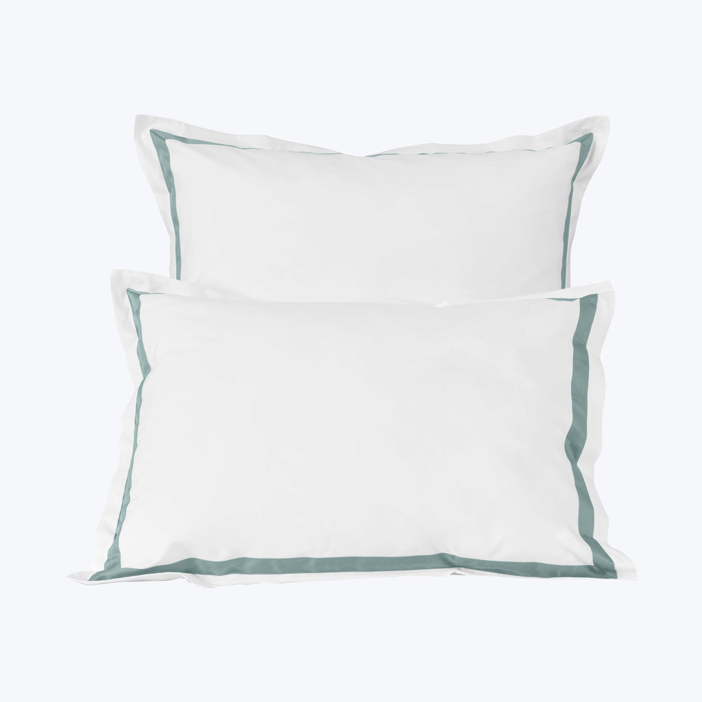 Pegaso Duvets & Shams Pillow Sham / Standard / White/Wilton Blue