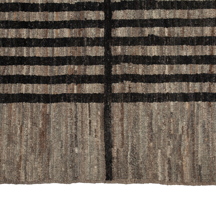 Zameen Patterned Modern Wool Rug - 6'2" x 8'11" Default Title