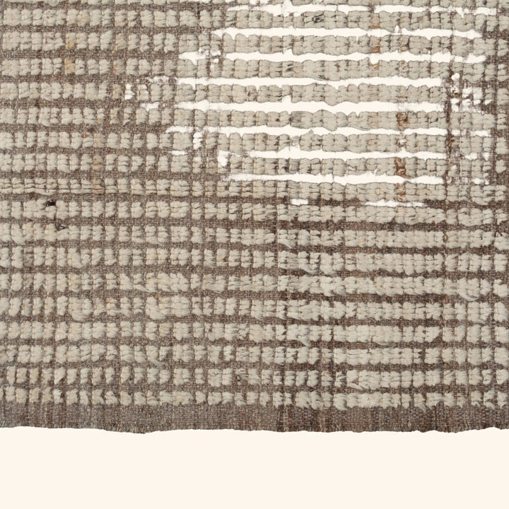 Zameen Patterned Modern Wool Rug - 6'11" x 9'6" Default Title