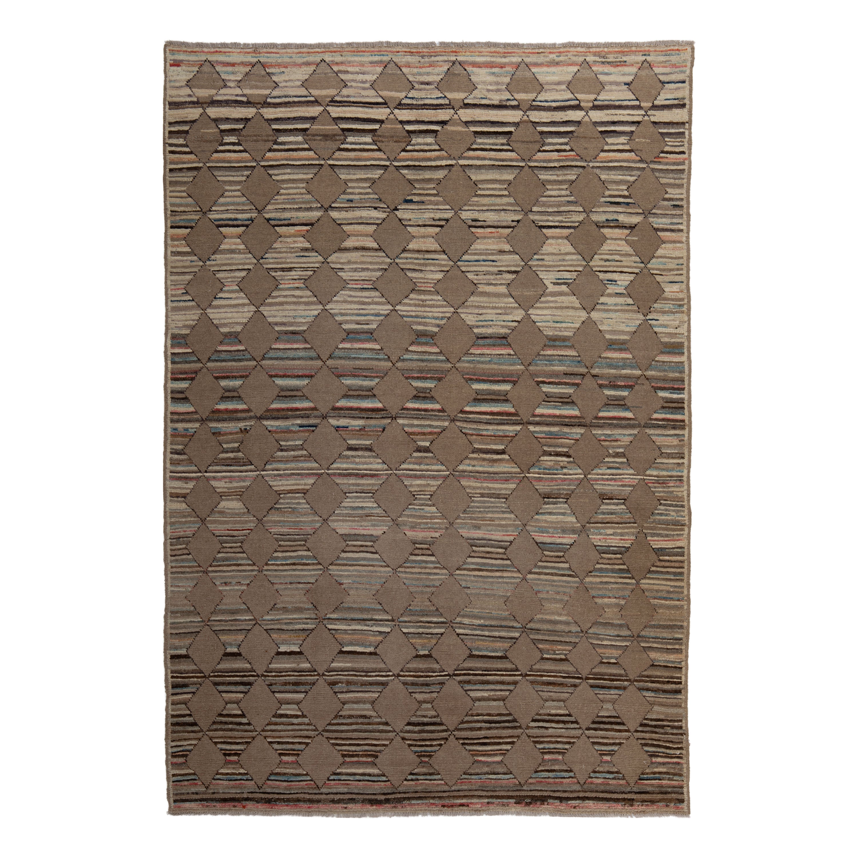 Zameen Patterned Modern Wool Rug - 5'10" x 8'8"