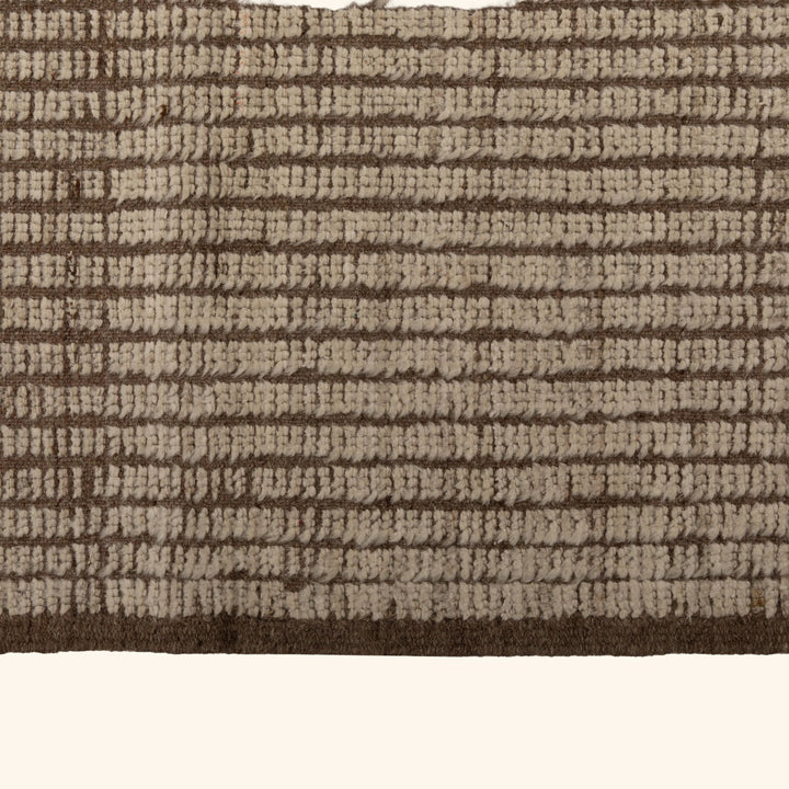Zameen Patterned Modern Wool Rug - 6'4" x 8'9" Default Title