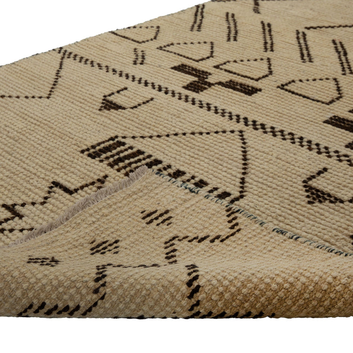 Zameen Patterned Modern Wool Rug - 3'2" x 5'2" Default Title