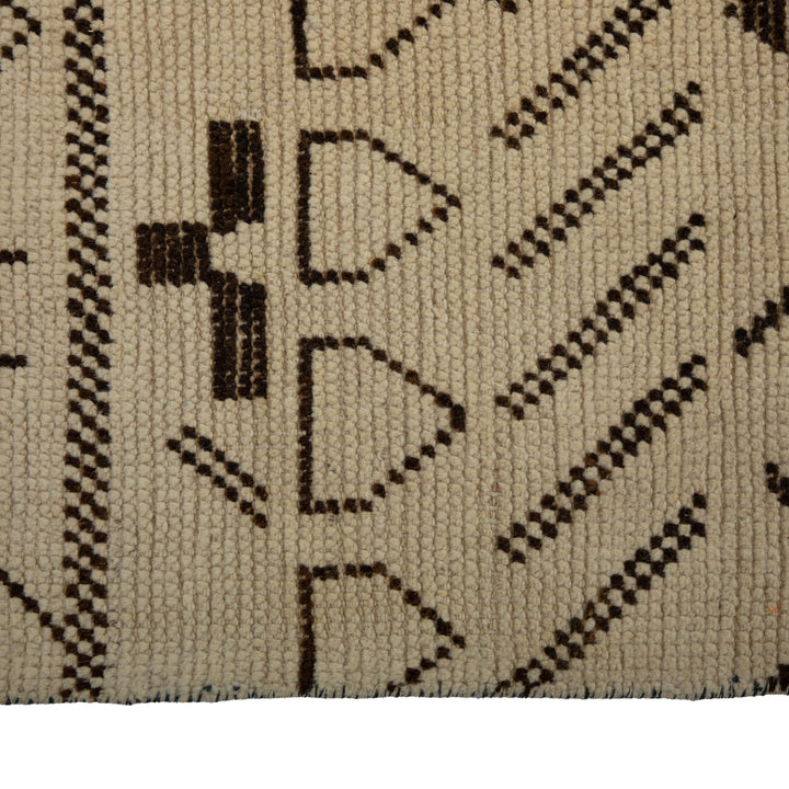 Zameen Patterned Modern Wool Rug - 3'2" x 5'2" Default Title