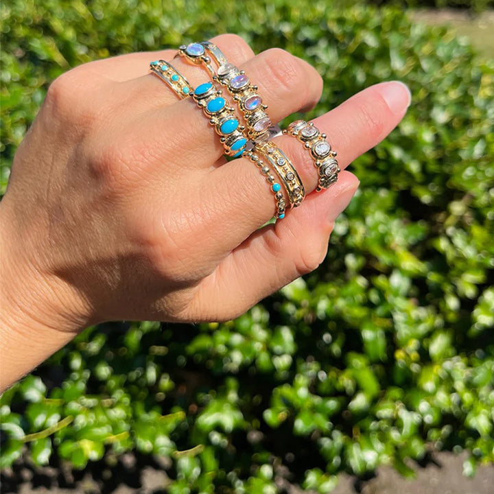 Méditerranée Oval Arch Eternity Dew Drop Ring