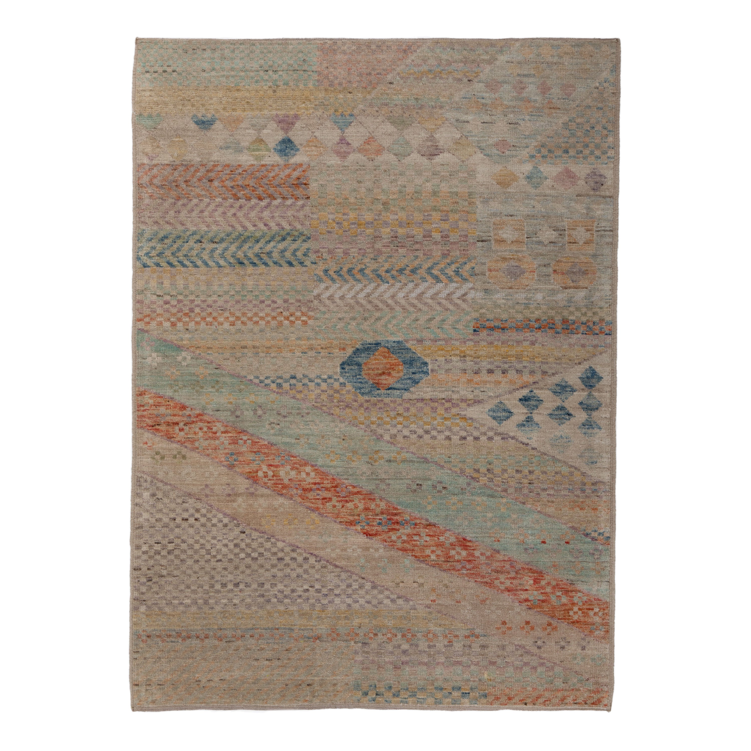 Zameen Patterned Transitional Wool Rug - 4'3" x 5'8"