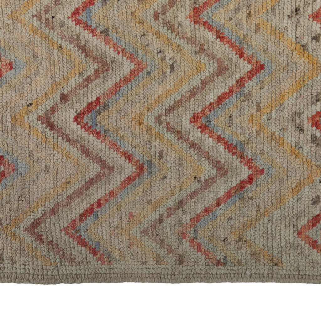 Zameen Patterned Transitional Wool Runner - 2'9" x 9'10"