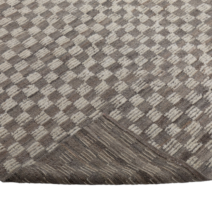 Zameen Patterned Transitional Wool Rug - 7' x 8'11"