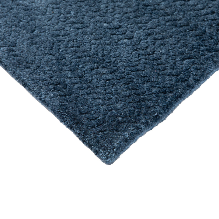 Moire Tibetan Hand Knotted Silk