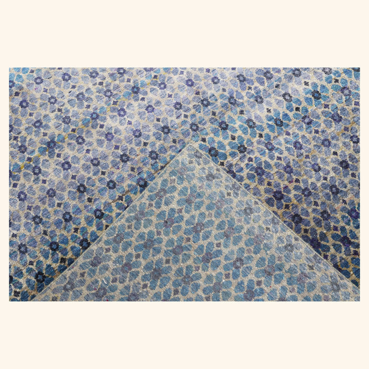 Auro Silk Rug - 5'10" x 9'1"