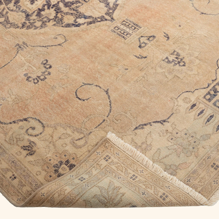 Fresco Wool Rug - 6'4" x 10'2"