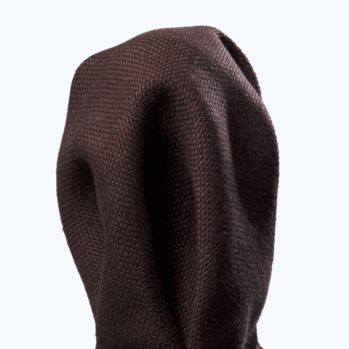 Cobble Hill Swatch Chalet, Linen / Aubergine