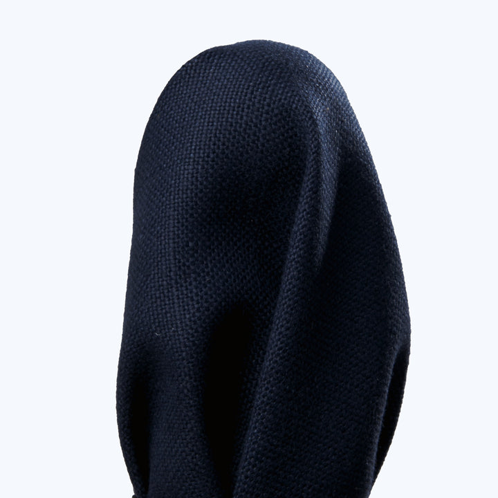 Cobble Hill Swatch Chalet, Linen / Indigo