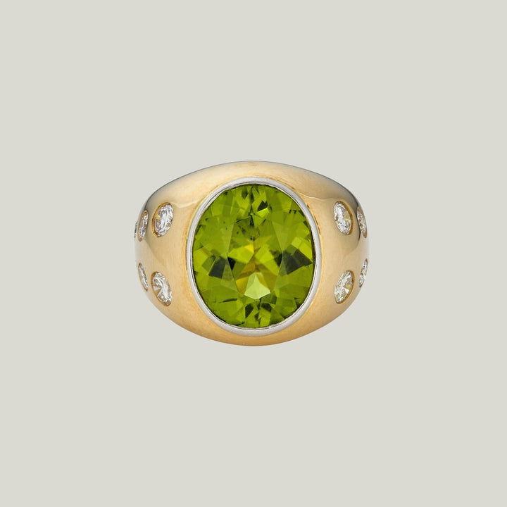 1970s French Peridot and Diamond Ring