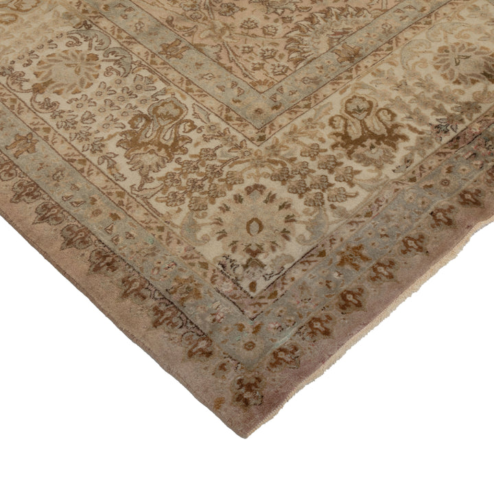 Tabriz Rug 9'10" x 12'6"