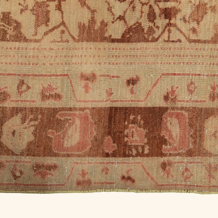 Amritsar Rug 5'10" x 8'7"