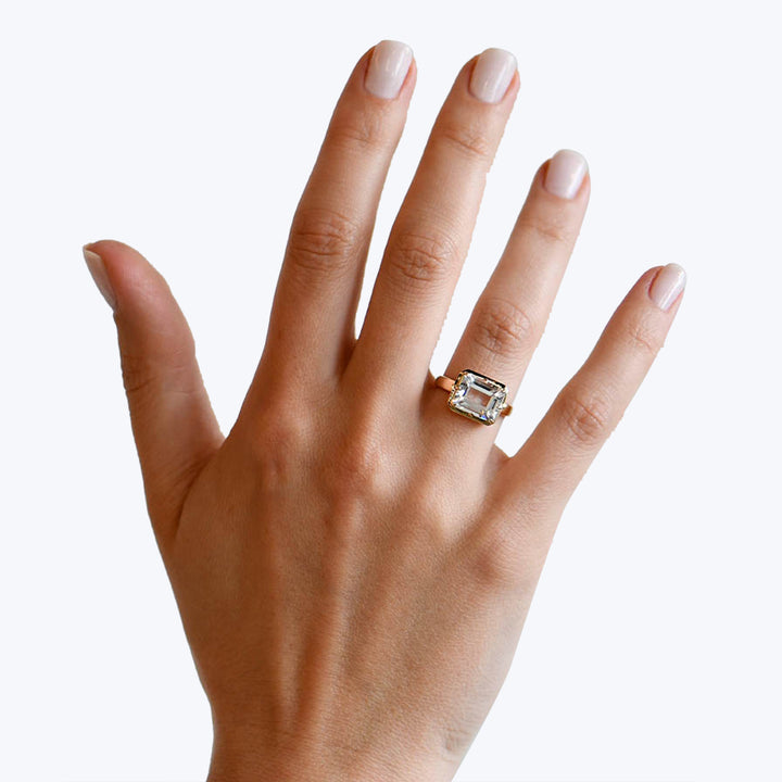 Cleo Daniela Emerald Cut Ring Clear Topaz / 9