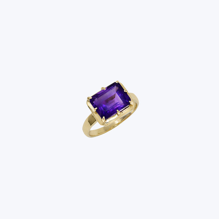Cleo Daniela Emerald Cut Ring Amethyst / 9