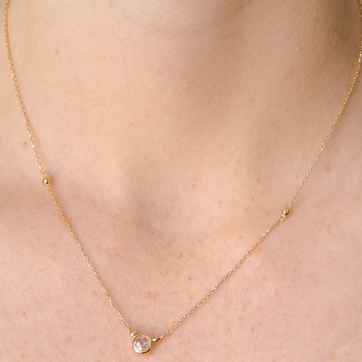 Bonheur Birthstone Necklace Clear Topaz