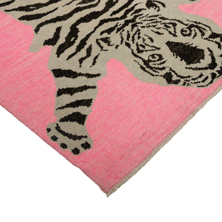 Turkish Hand Knotted Wool Carpet - 5'8" x 7'7"