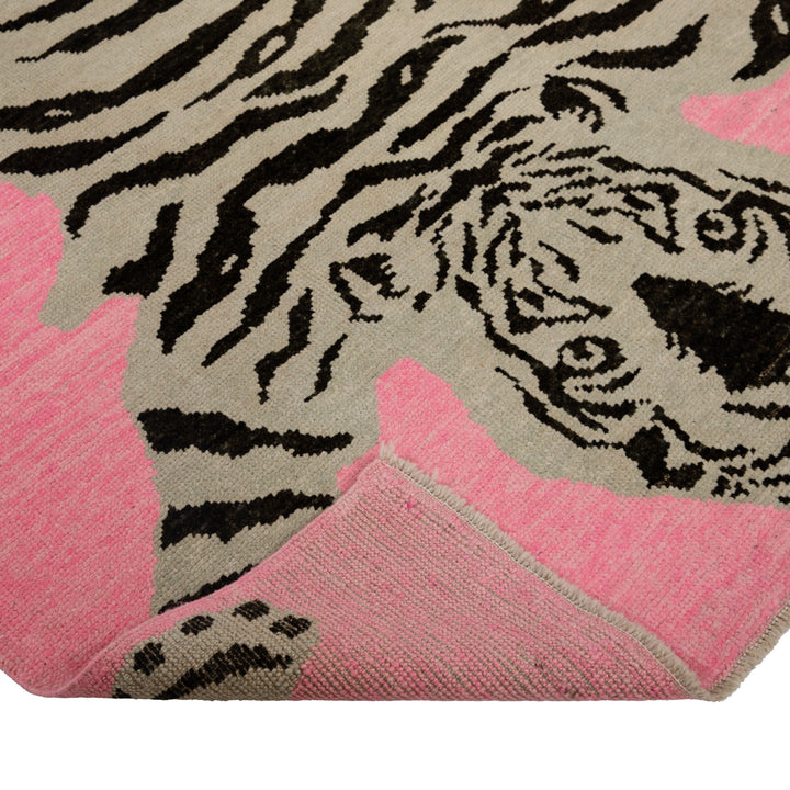 Turkish Hand Knotted Wool Carpet - 5'8" x 7'7"