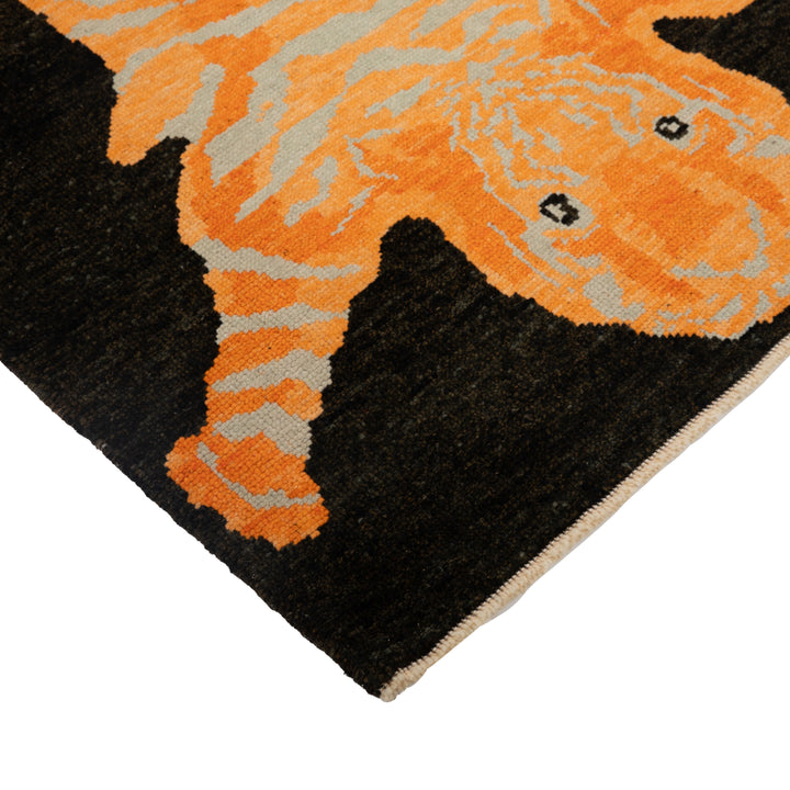 Turkish Hand Knotted Wool Carpet - 4'1" x 5'11"