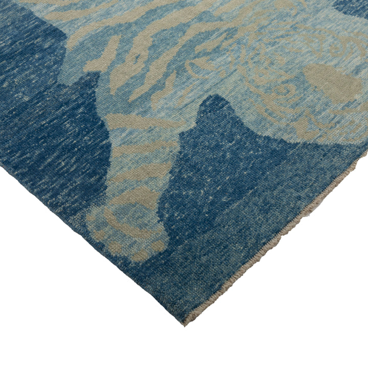 Turkish Hand Knotted Wool Carpet - 5'7" x 7'3"