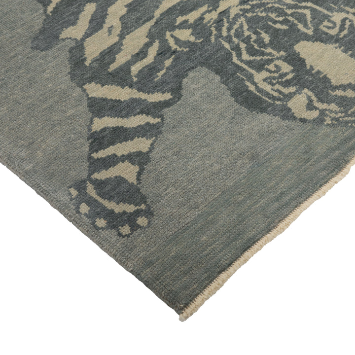 Turkish Hand Knotted Wool Carpet - 4'9" x 6'7"