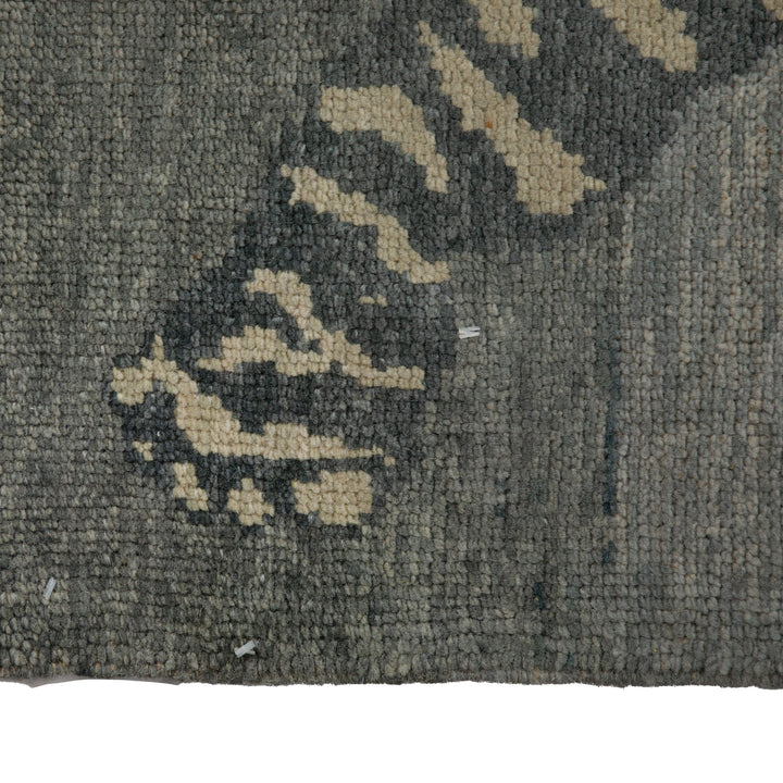 Turkish Hand Knotted Wool Carpet - 4'9" x 6'7"