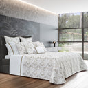 Natura Quilted Coverlet Beige / Twin