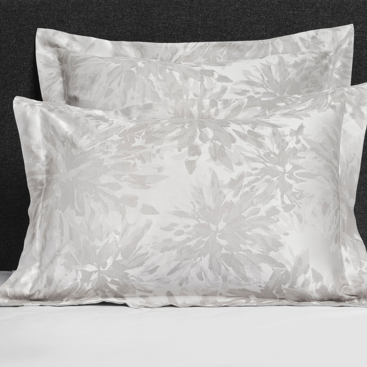 Noto Sham Grey / Standard