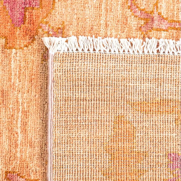 BEIGE TRADITIONAL WOOL RUG - 9' 3" x 11' 10"