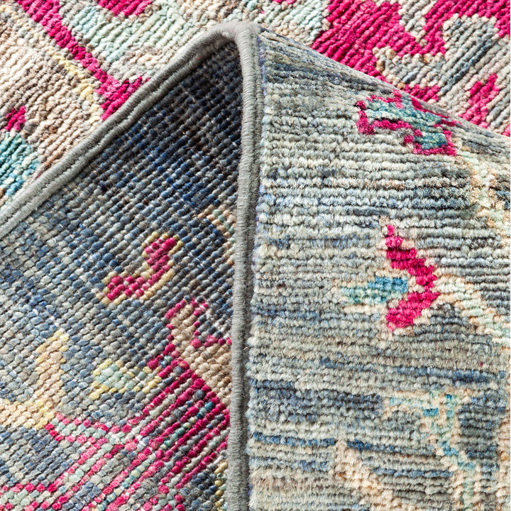 PURPLE TRADITIONAL WOOL RUG - 6' 7" x 9' 3"