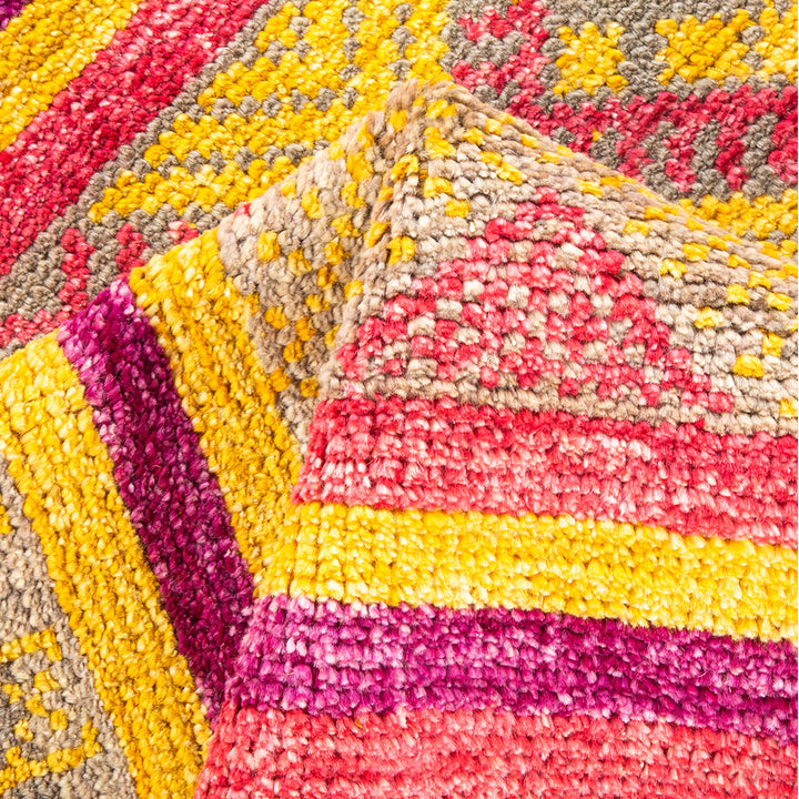 ORANGE TRADITIONAL WOOL RUG - 5' 7" x 8' 1"