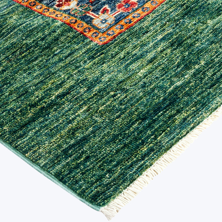 GREEN TRADITIONAL WOOL RUG - 5' 8" x 8' 1"