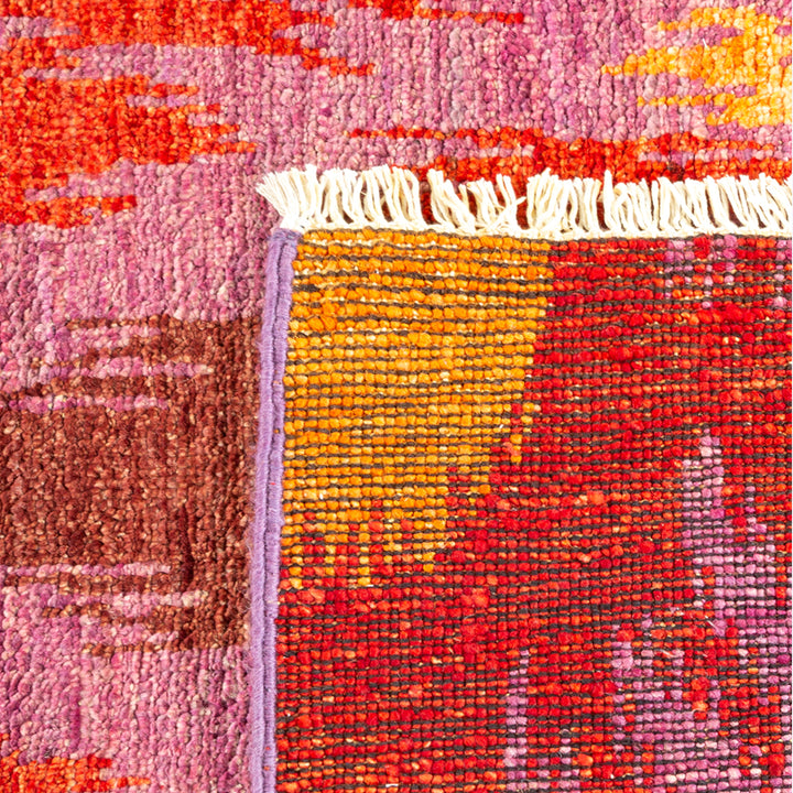 RED TRADITIONAL WOOL RUG - 8'  x 9' 10"