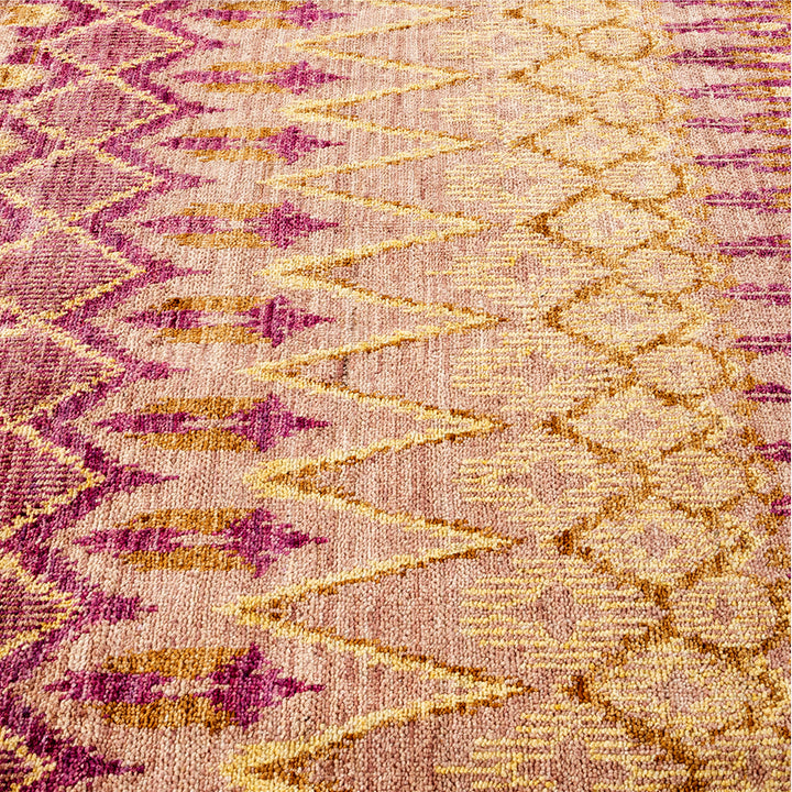 PURPLE TRADITIONAL WOOL RUNNER - 5'  x 11' 10"