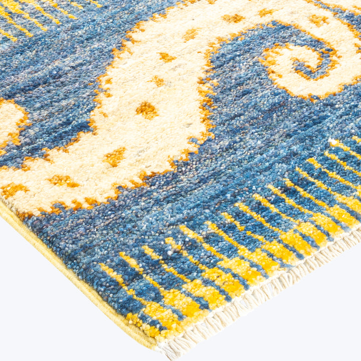 YELLOW TRADITIONAL WOOL RUNNER - 3'  x 11' 6"