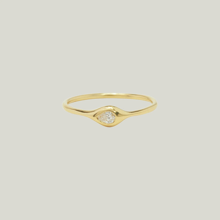 Mini Diamond Shape Ring - Pear