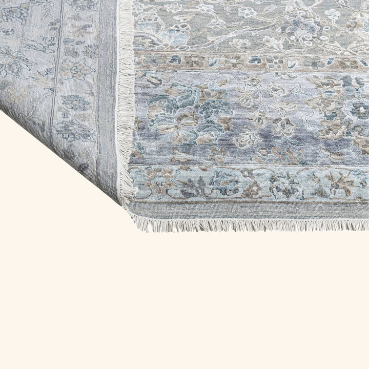 Grey Traditional Wool Silk Blend Rug - 11'10" x 15'4"