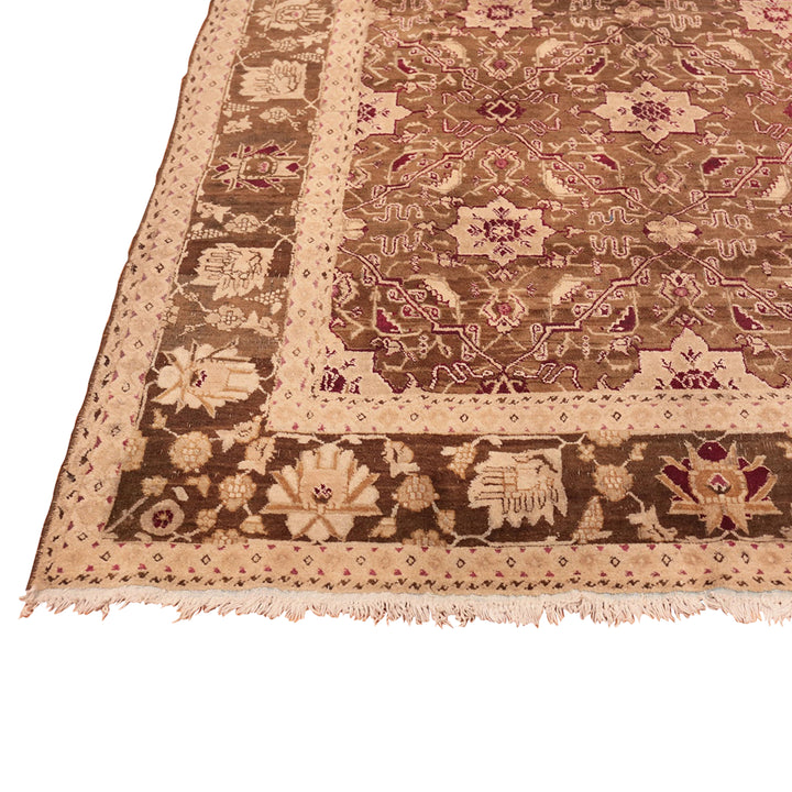 Brown Antique Traditional Indian Agra Rug - 5'9" x 8'5"