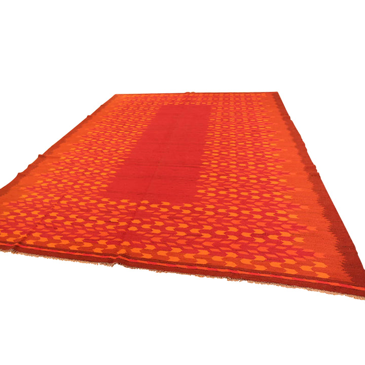 Red Vintage Swedish Kilim Rug - 9'9" x 12'10"