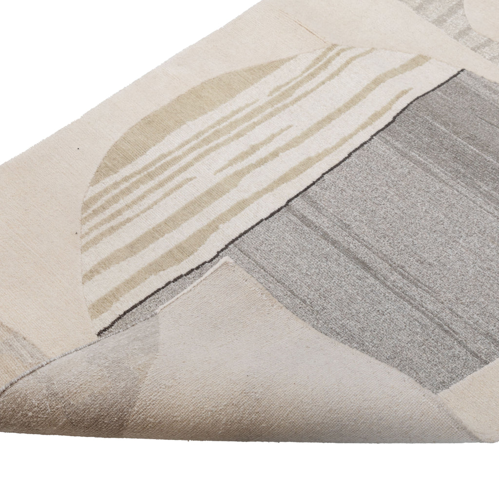 Grey & Cream Contemporary Tibetan Wool Silk Blend Runner - 2'9" x 12'