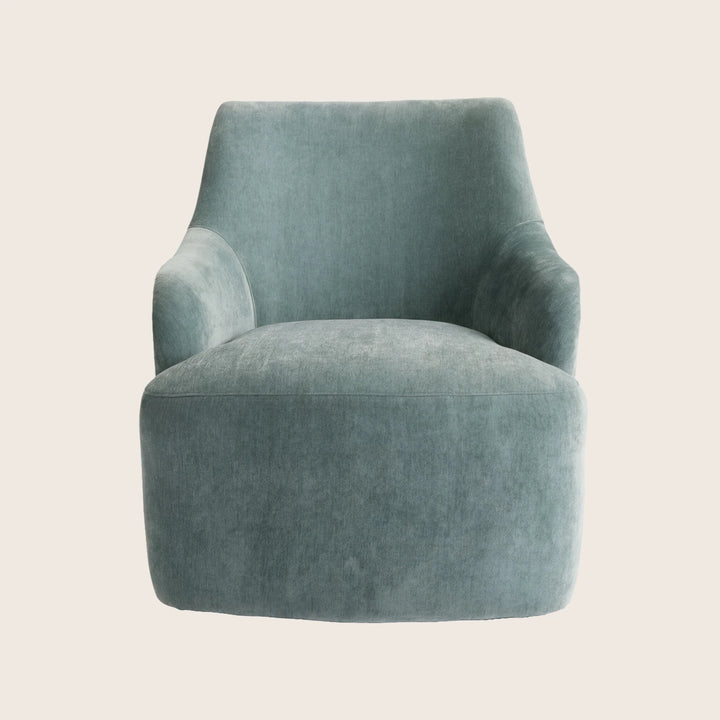 Saratoga Swivel Chair