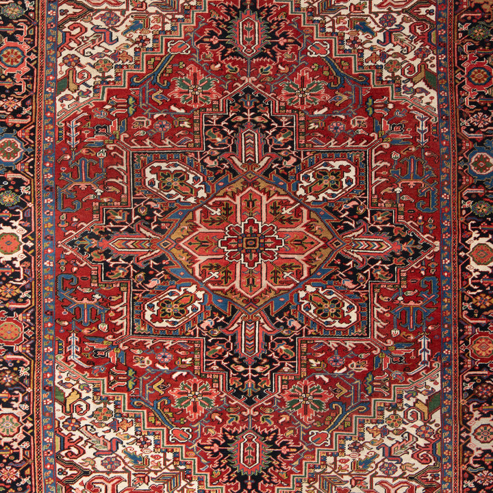 Red Vintage Traditional Heriz Rug - 8'2" x 11'1"